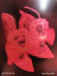 Juhlakengät - punapohjaan painettuna