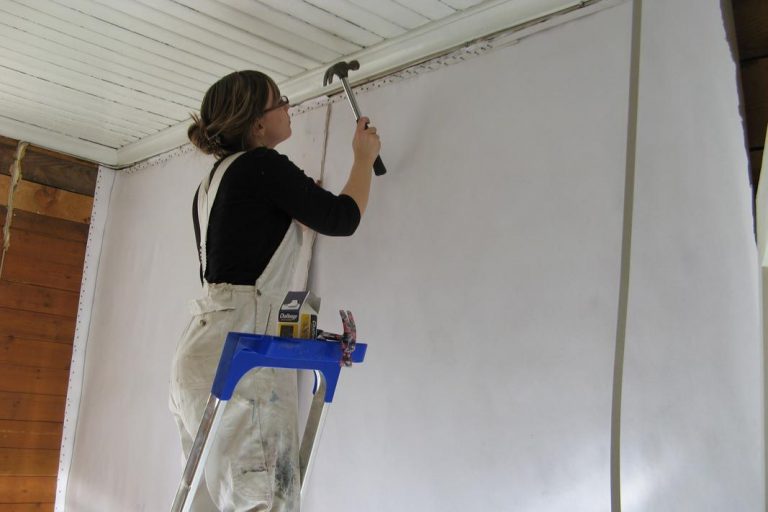 Pinkopahvien asennus