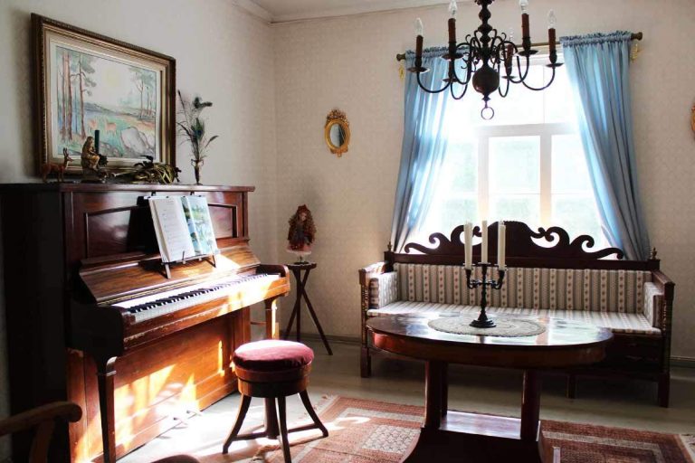Sinenen pianohuone